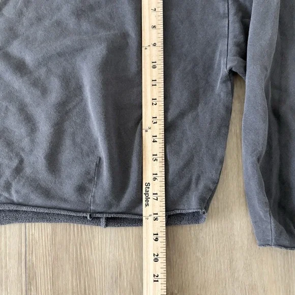 Out From Under Urban Outfitters Carla Crew Cropped Sweatshirt Top Small S - Picture 3 of 6